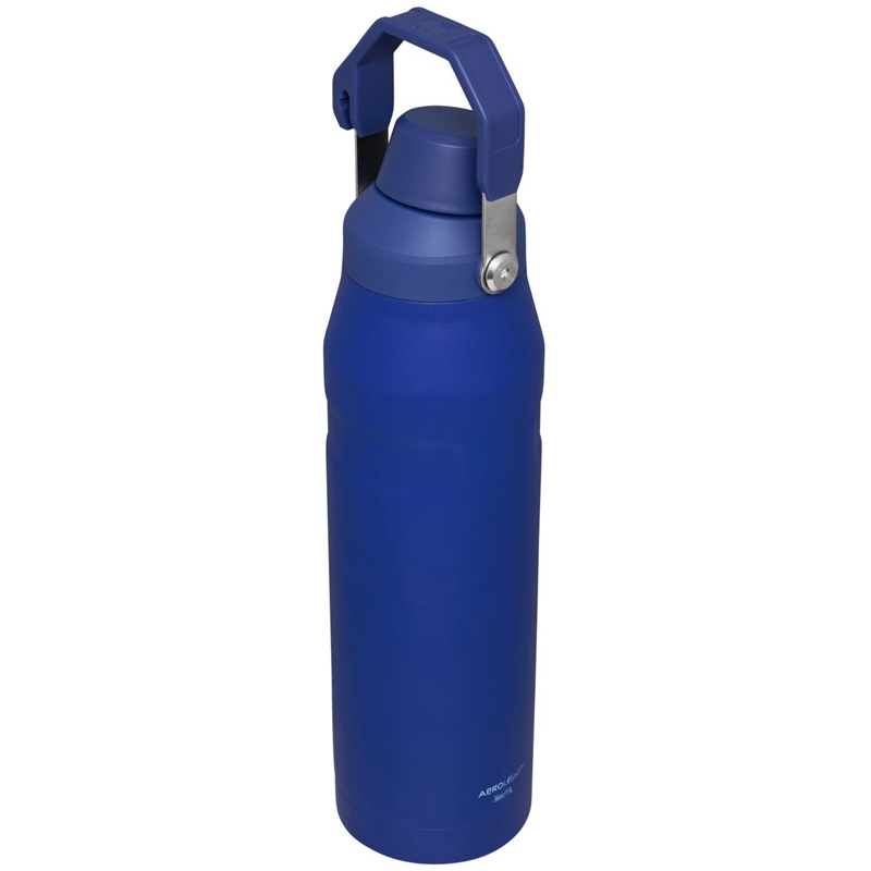 Stanley IceFlow™ Bottle with Fast Flow Lid 36 OZ Bleu Marine | 1568-DWXIV